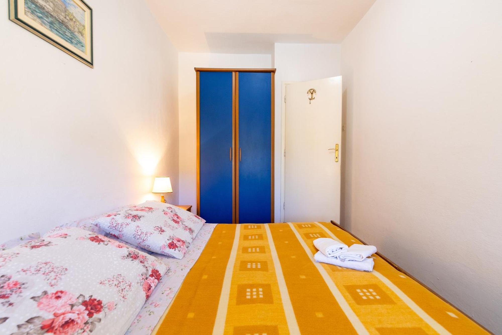 Apartments By The Sea Cove Zarace - Gdinj, Hvar - 2047 Quarto foto